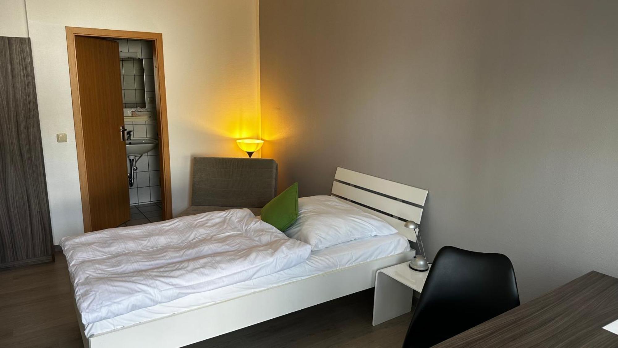Messe Motel Laatzen מראה חיצוני תמונה