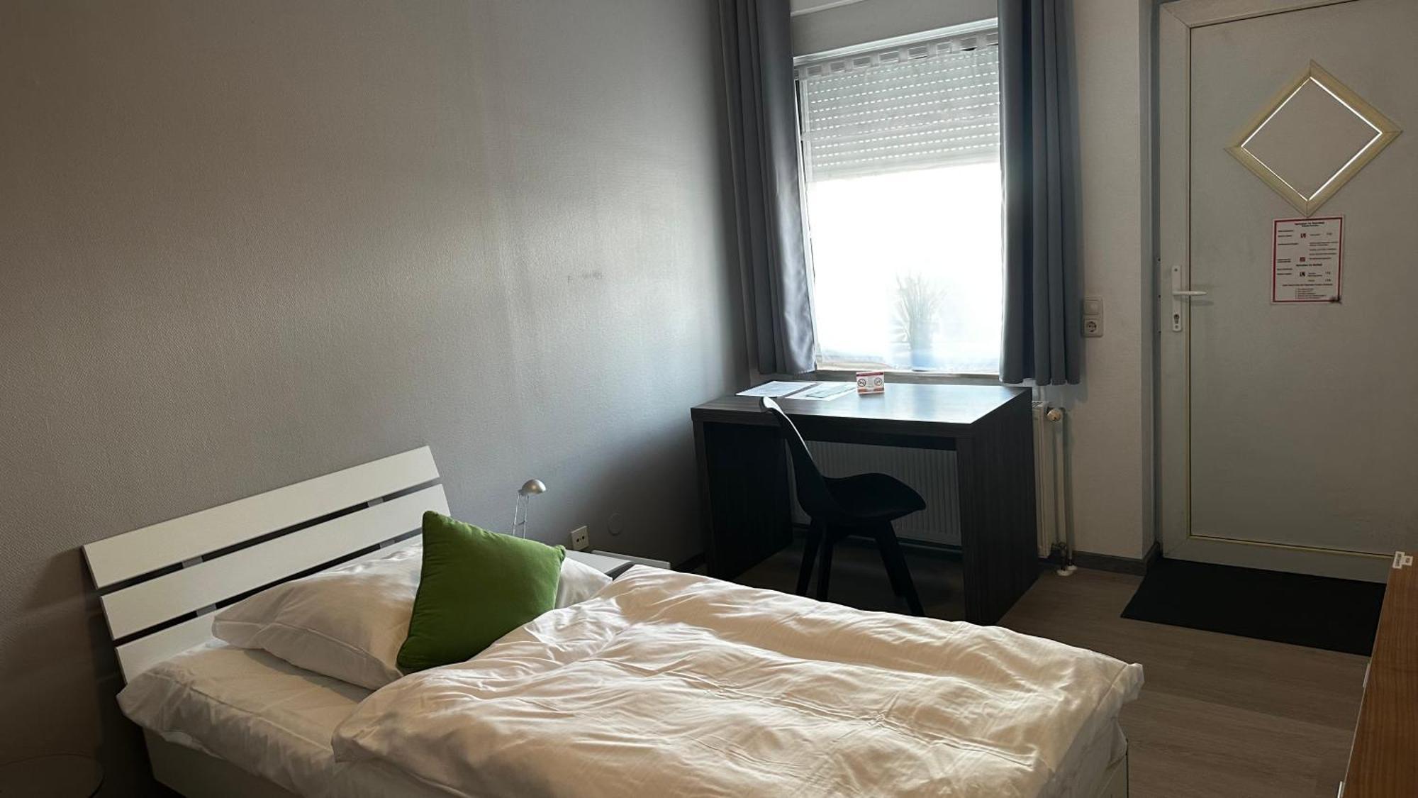 Messe Motel Laatzen מראה חיצוני תמונה