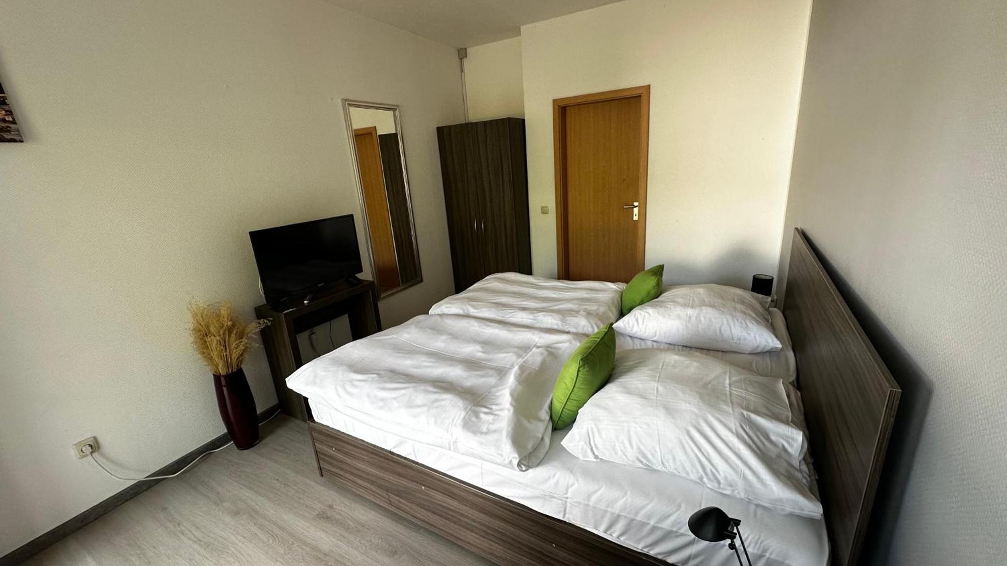 Messe Motel Laatzen מראה חיצוני תמונה