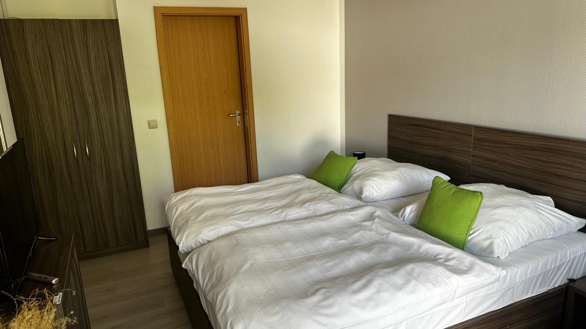 Messe Motel Laatzen מראה חיצוני תמונה